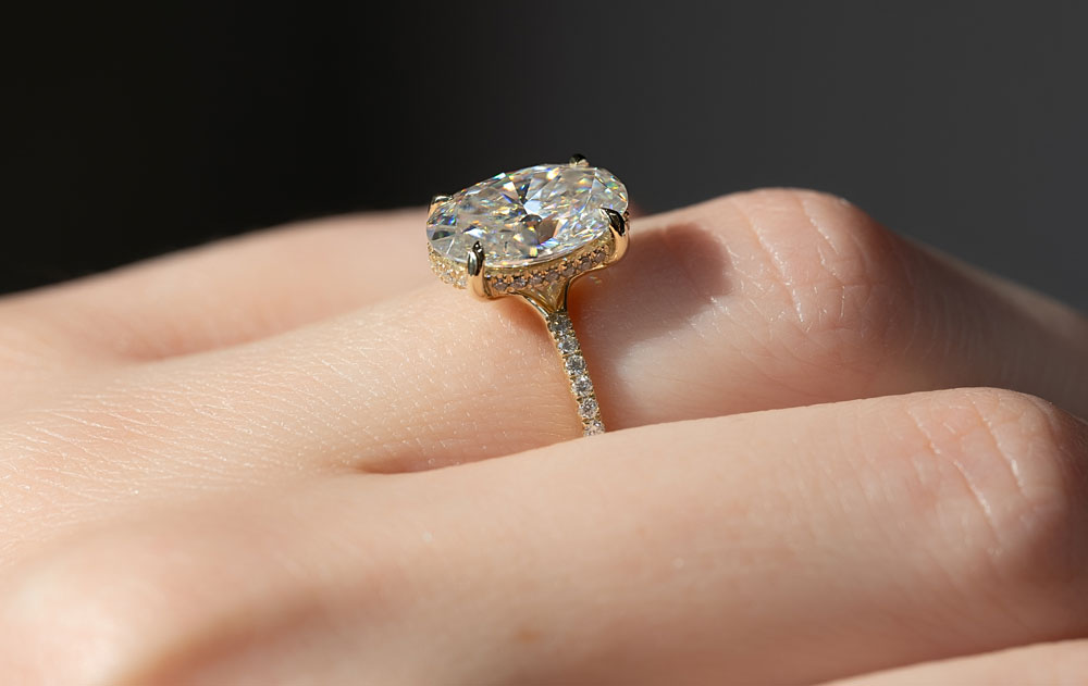 top-5-best-sellers-–-oval-shaped-engagement-rings-|-luxury-activist