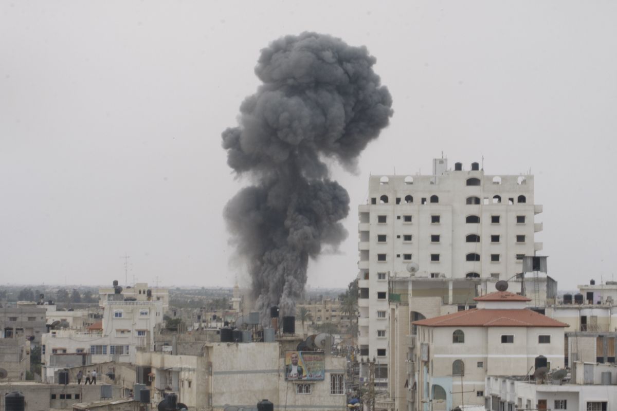 middle-east:-israel-bombs-lebanon-and-gaza-after-hamas-attacks-–-malta-news-agency